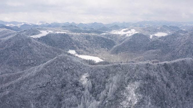 4k航拍恩施雪山雾凇风光