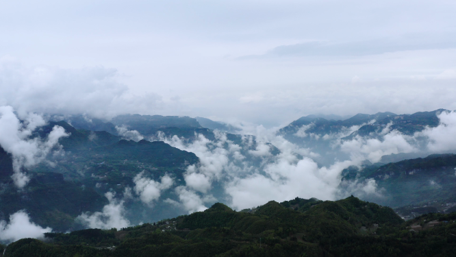4k航拍高山峡谷云海
