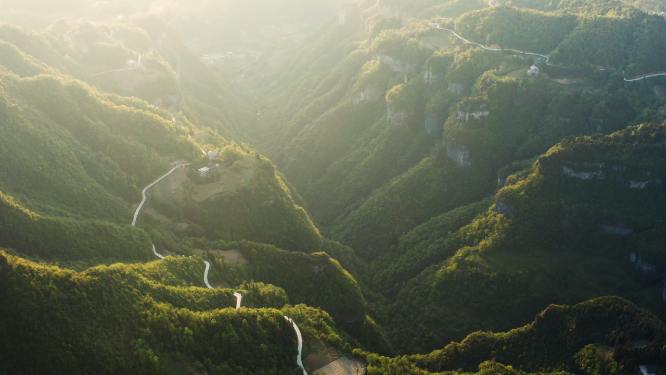 航拍峡谷山脊地形