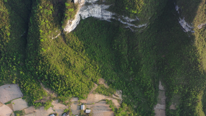航拍峡谷山脊地形