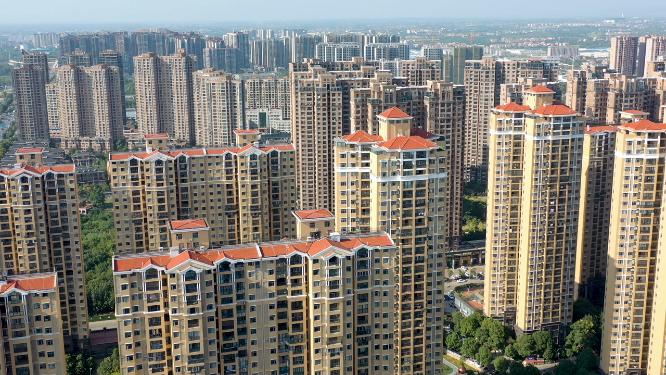 4k航拍孝感东城区建筑交通