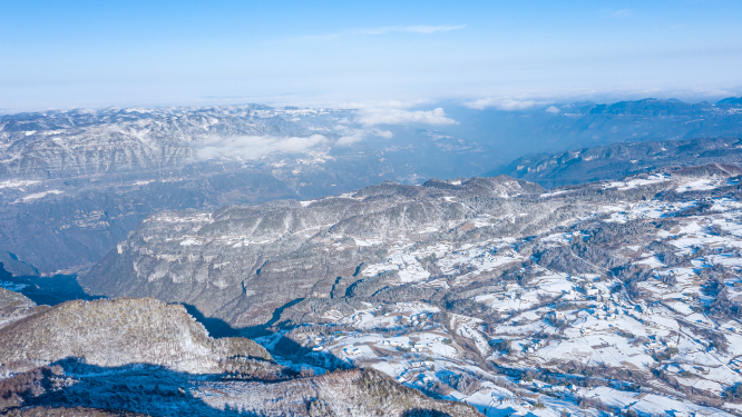 4k航拍恩施雪山雾凇风光延时