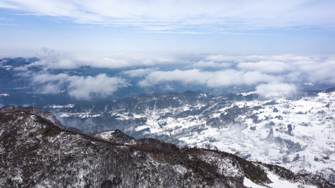 4k航拍恩施雪山雾凇风光延时