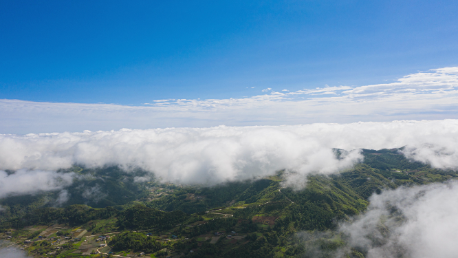 4k航拍山区云海延时