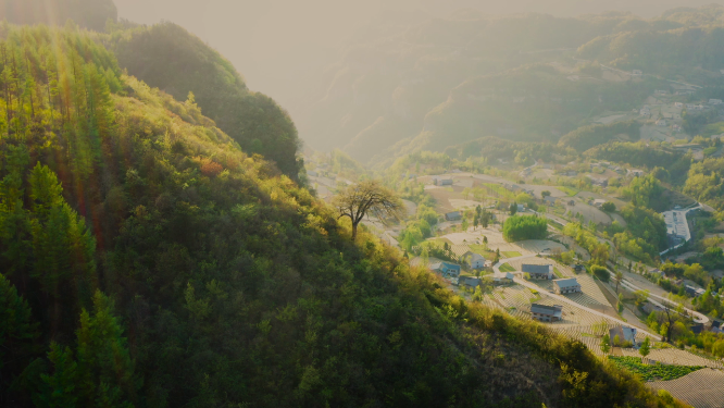 航拍峡谷山脊地形