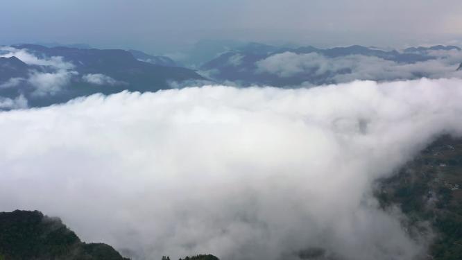 4k航拍高山峡谷云海