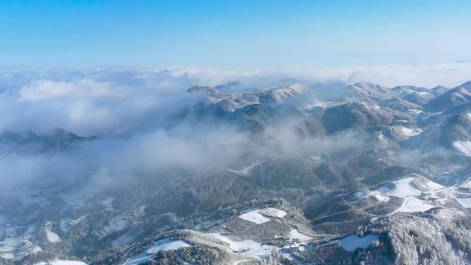 4k航拍恩施雪山雾凇