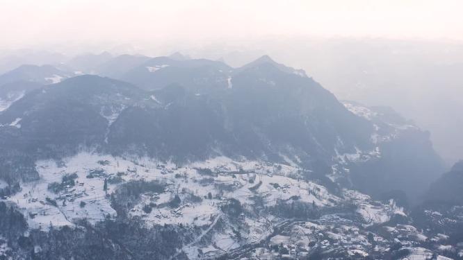 4k航拍恩施雪山雾凇