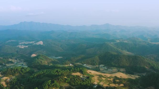 航拍4k高山蓝天白云