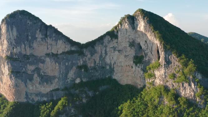 航拍恩施山峰