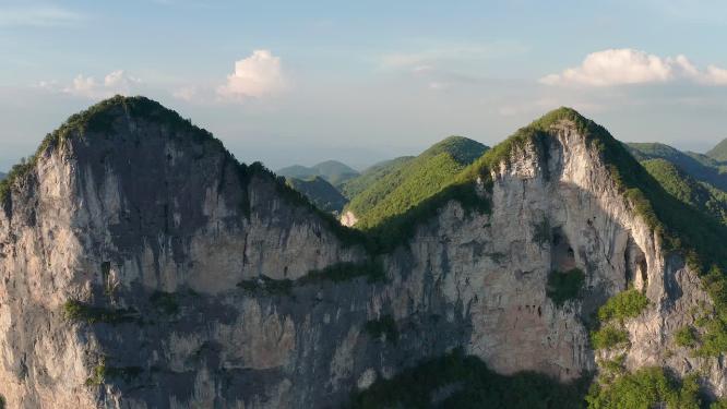 航拍恩施山峰