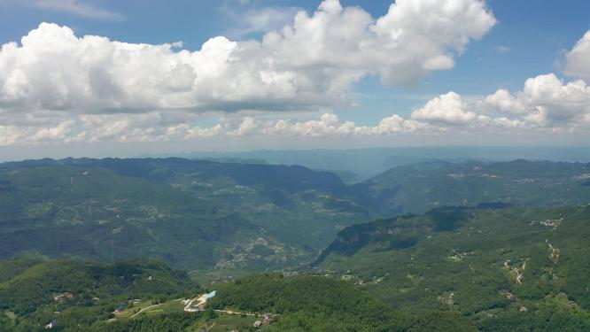 航拍峡谷山脊地形