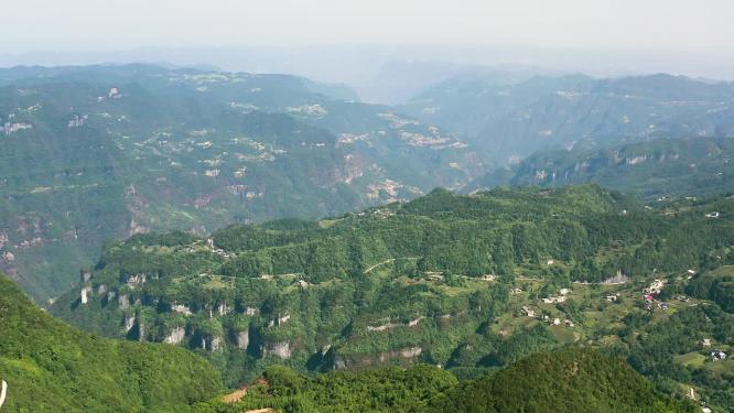 航拍峡谷山脊地形