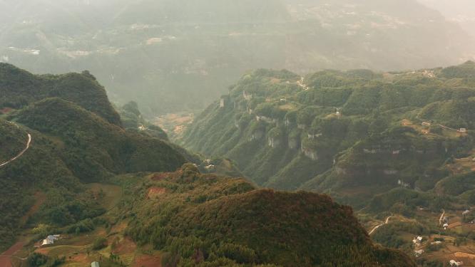 航拍峡谷山脊地形