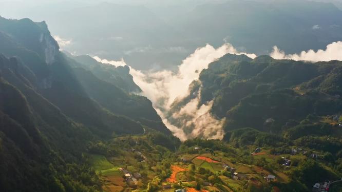 4k航拍高山云海
