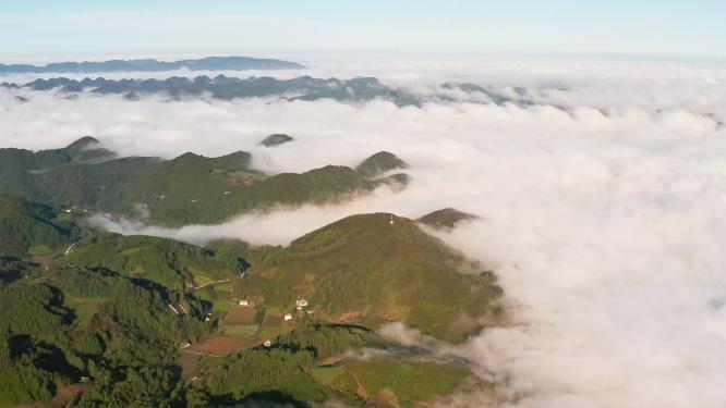 4k航拍高山峡谷云海