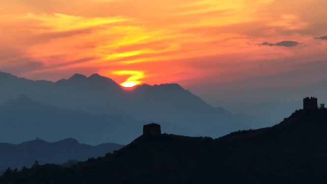 山背长城唯美夕阳太阳下山
