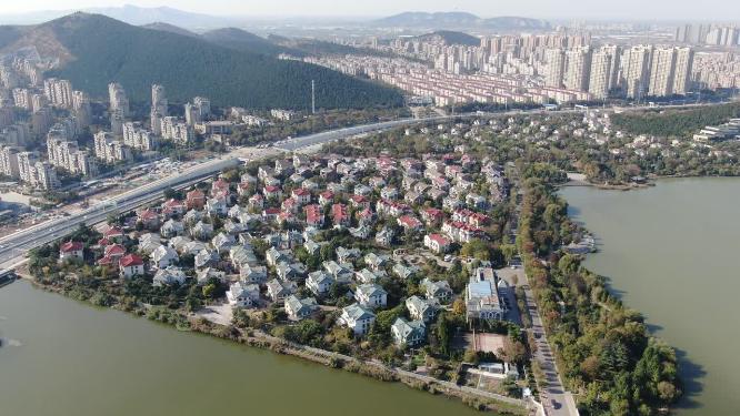 航拍高档小区别墅区