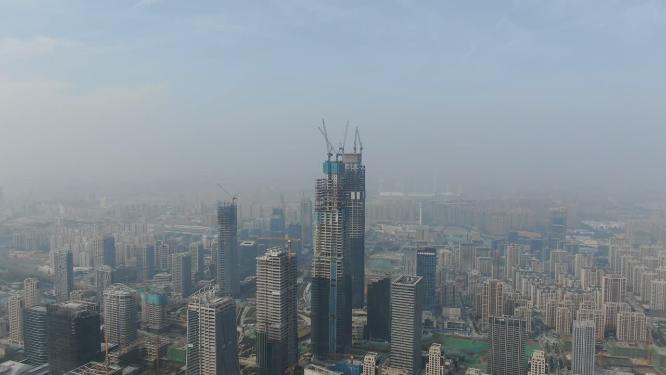 城市航拍山东济南双子塔施工吊塔