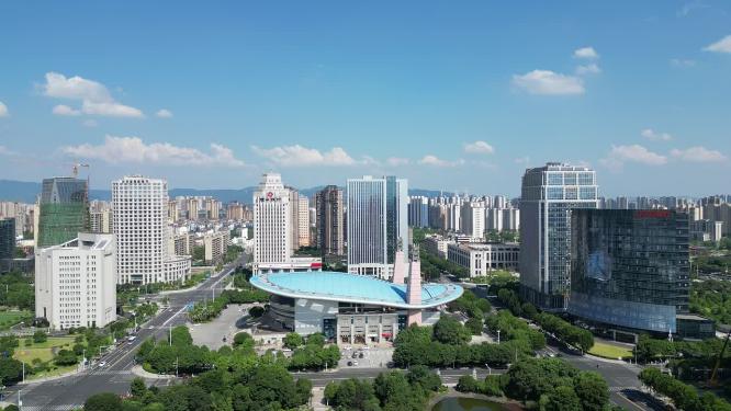 航拍江西吉安市体育馆