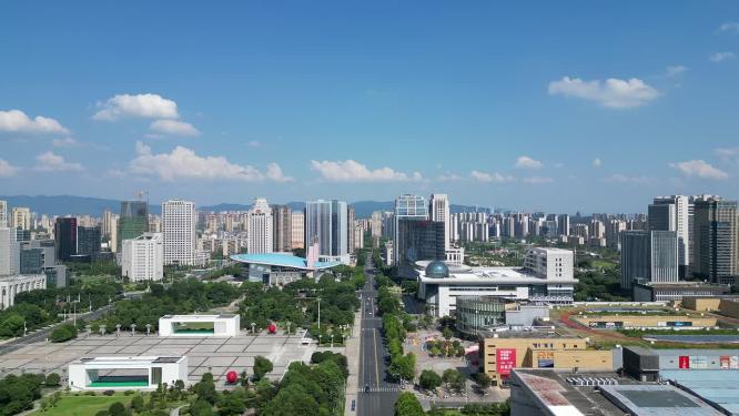 航拍江西吉安市场馆
