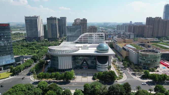 航拍江西吉安市科技馆