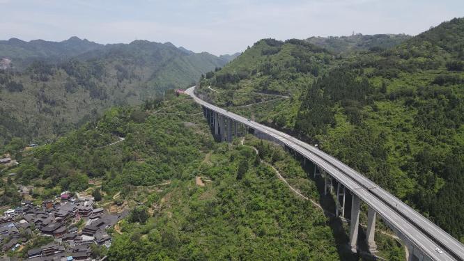 航拍中国速度大山高速公路交通