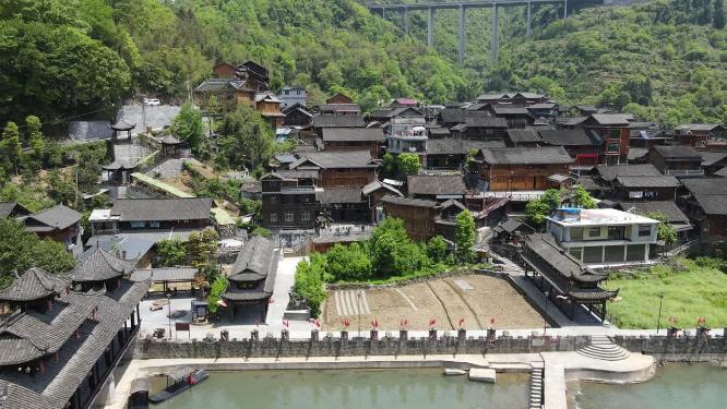 旅游景区湖南湘西墨戎苗寨