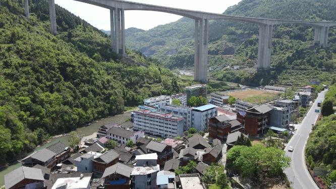 航拍中国速度大山高速公路交通