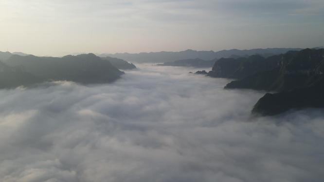 旅游景区湖南湘西德夯大峡谷云海