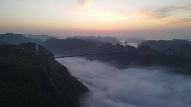 旅游景区湖南湘西矮寨大桥日出云海