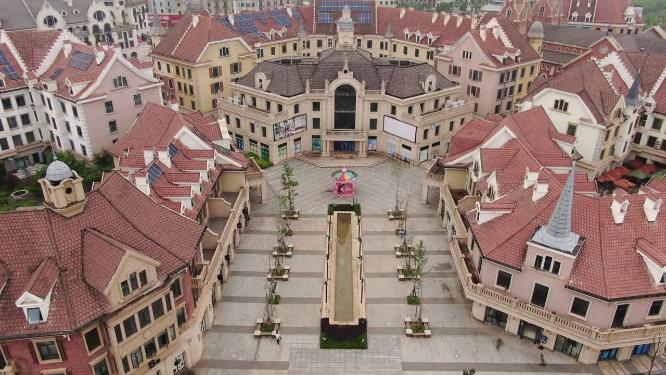 江西南昌绿地卢塞恩小镇