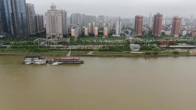 江西南昌赣江码头