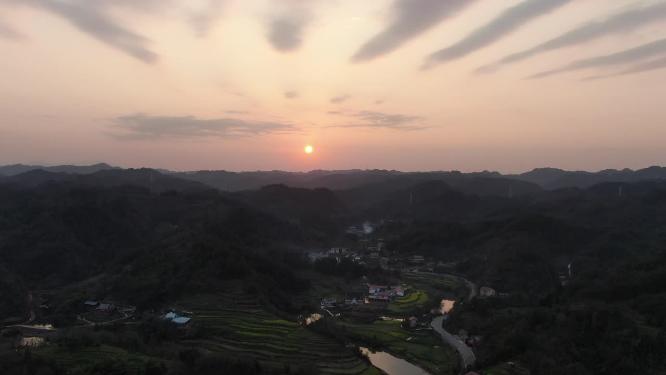 航拍山川日落晚霞夕阳