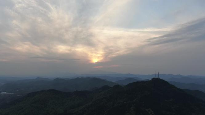 航拍山川日落晚霞夕阳