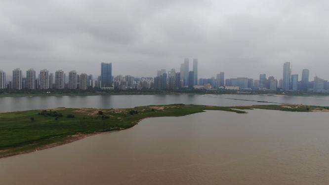 航拍江西南昌赣江涨洪水
