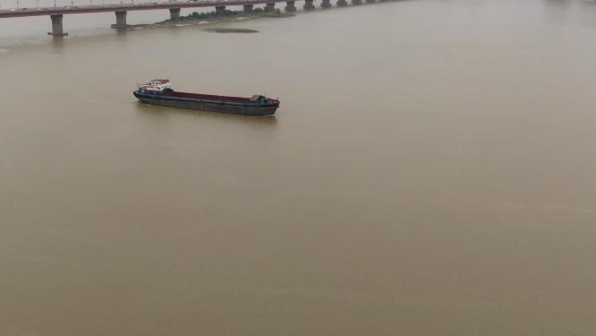 航拍江西南昌赣江涨洪水