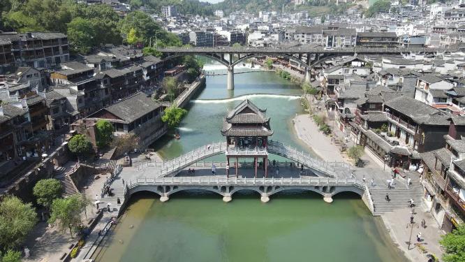 航拍湖南湘西凤凰古城雪桥