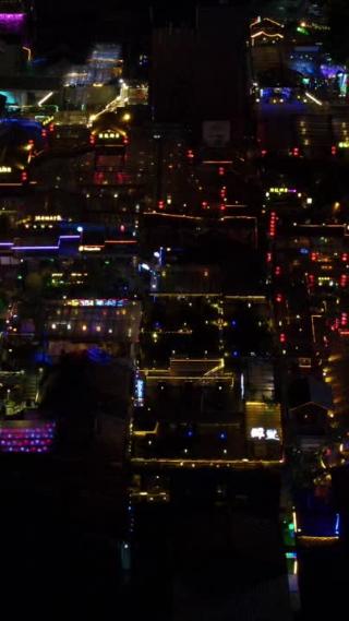 广西阳朔古西街夜景竖屏航拍