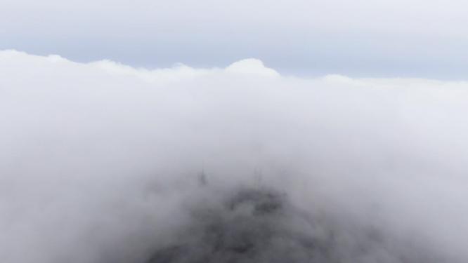湖南南岳衡山迷雾缭绕航拍