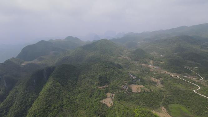 航拍雄伟壮丽山川湖南张家界