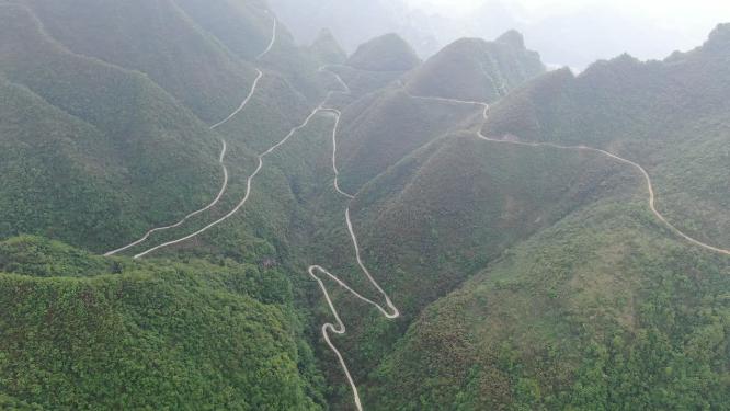 航拍雄伟壮丽山川湖南张家界