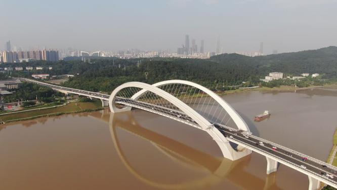 航拍广西南宁大桥地标建筑