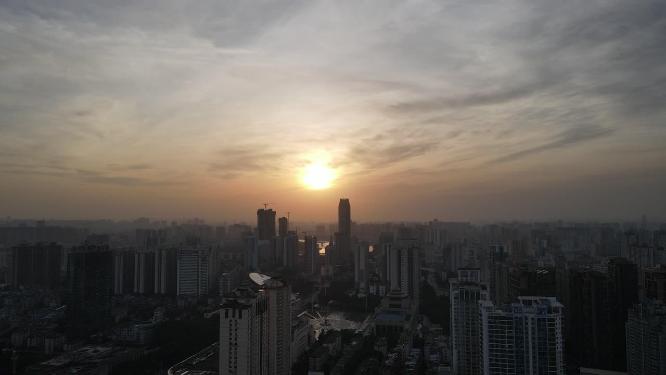 航拍广西南宁日落晚霞夕阳