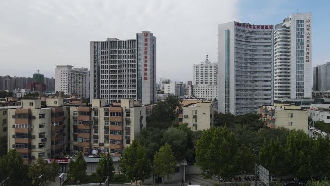 航拍河南郑州城市建设交通