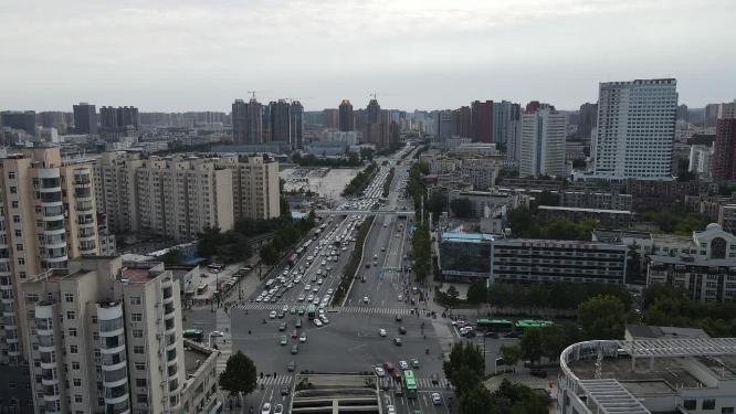 航拍河南郑州城市建设交通