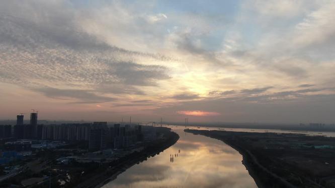 航拍长江日落晚霞夕阳