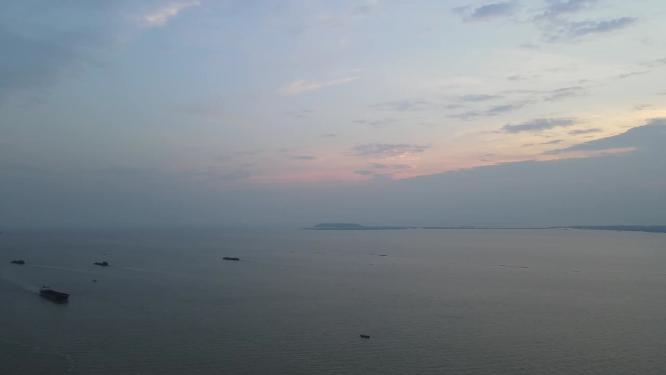 湖南岳阳洞庭湖日落晚霞夕阳船只