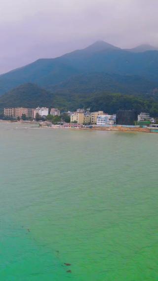 航拍大海风光竖屏
