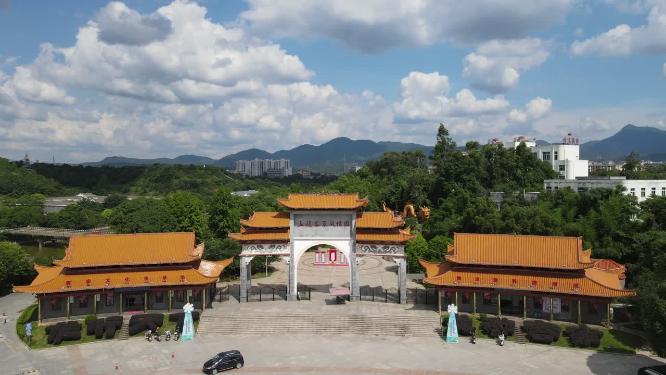 航拍江西赣州五龙客家风情园4A景区